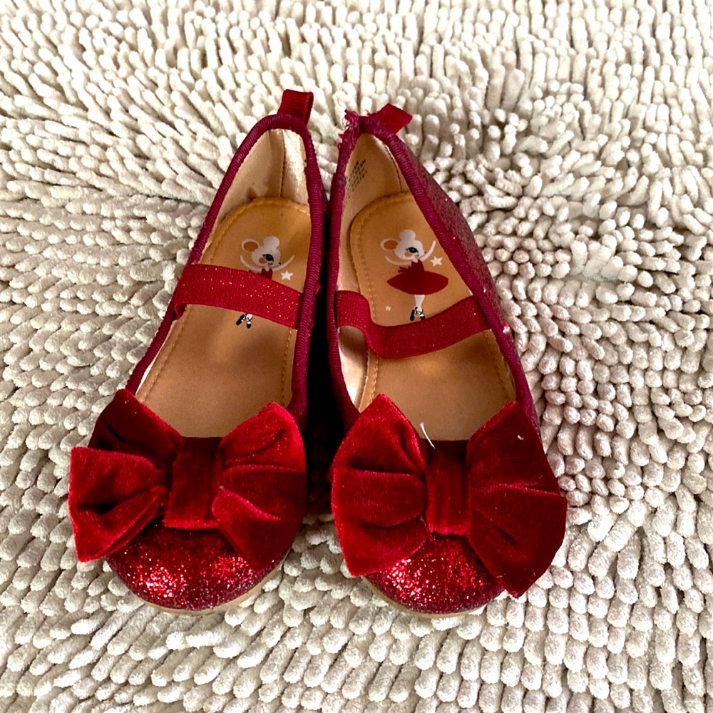 Red toddler shoes glitter